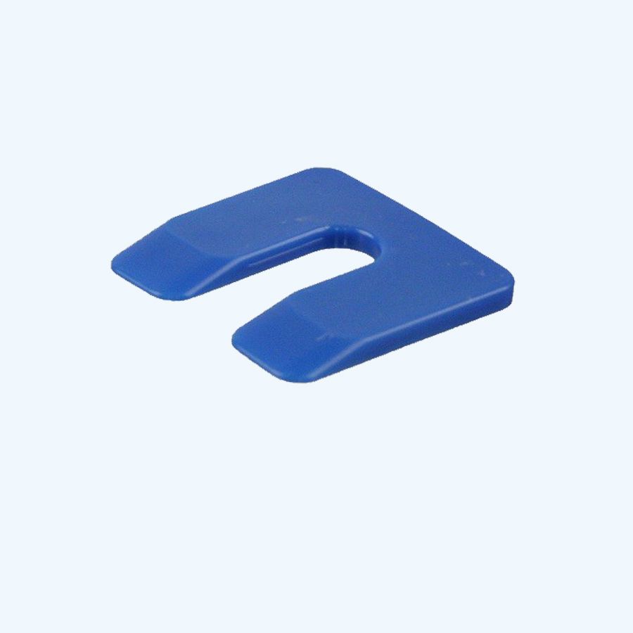 48 stuks uitvulplaatjes 4 x 47 mm blauw (zakje) 48 stuks uitvulplaatjes 4 x 47 mm blauw (zakje)