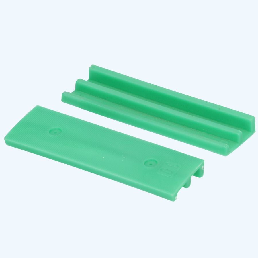 100 stuks schuine kunststof glasblokjes GROEN 100x30x10/5 mm